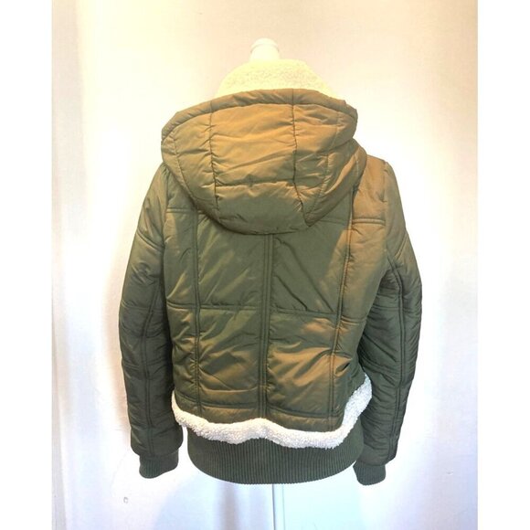 Cyn & Luca Women's Sustainable Bomber Jacket with Sherpa Trim Olive Green Color - Picture 3 of 7
